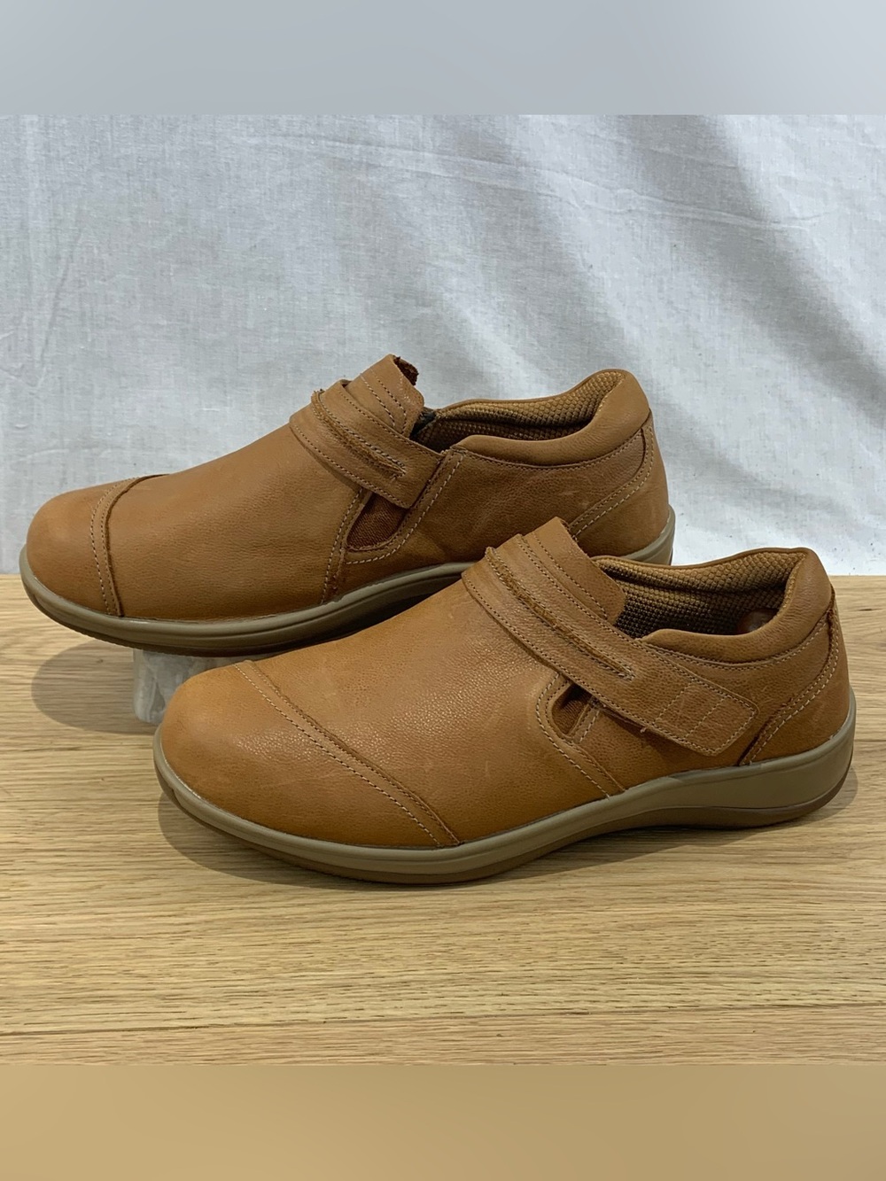 Orthofeet Solerno 816 Women Slip On Comfort Shoes Tan Leather Strap Size 11 2E